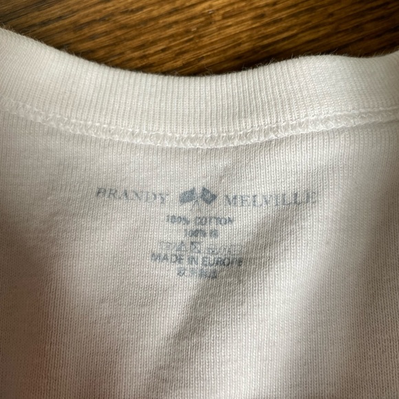Brandy Melville white tee - Picture 2 of 2